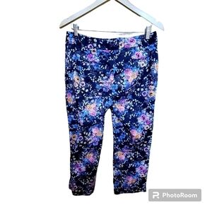 Size 6 Cotton Spandex Floral Blue Capri Pants